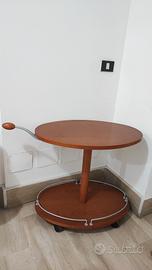 Carrello di Servizio Moderno in Legno di Ciliegio 