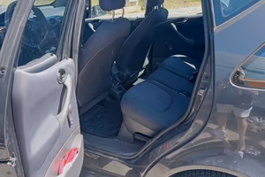 auto in buone condizioni con gomme cambiate da 
