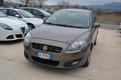 Fiat Croma 1.9 Multijet Emotion