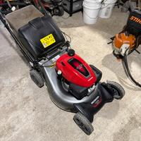 Trattorino taglia erba Honda HRN 536