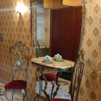 Consolle con specchio e 2 poltrone