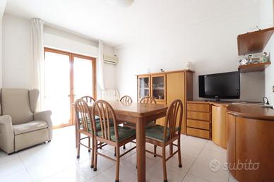3 LOCALI A SAN BENEDETTO DEL TRONTO