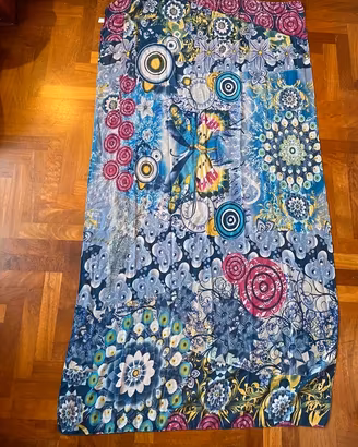 Pareo vintage multicolore con fantasia floreale