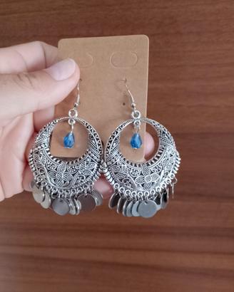 Orecchini etnici boho goccia blu