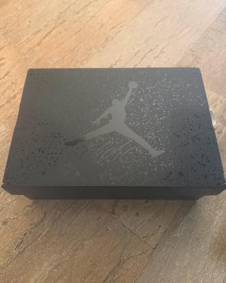 Jordan 4 black cat 2025