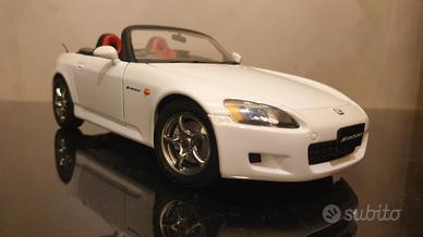 Honda S2000  1/18 - AUTOart