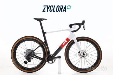 3T Exploro Racemax Italia AXS 12V t.56