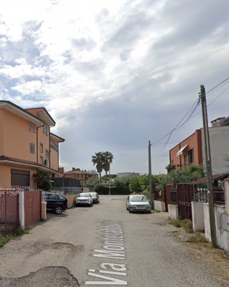 CASTELVERDE AMPIO TRILOCALE ARREDATO