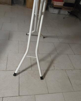 Asse da Stiro Pieghevole con Poggiaferro