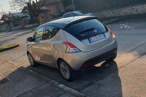 lancia ypsilon multijet
