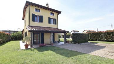 Villa a Capannori