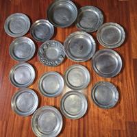 Lotto 16 Piatti in Peltro Antico e Vintage