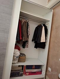 Armadio moderno ante scorrevoli