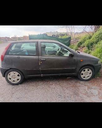 prima di scrivermi leggete l'annuncio. 