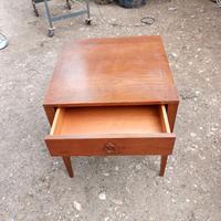 Tavolino in legno