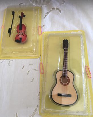 Set due modellini strumenti musicali