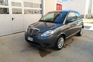Lancia Ypsilon 1.3 MJT 75 CV Diva