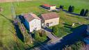 5-locali-a-castelnovo-di-sotto
