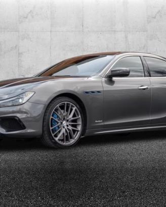 MASERATI Ghibli L4 330 CV MHEV Gransport
