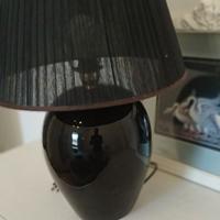 Lampada in ceramica nera