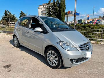 Mercedes Classe A "Cambio Automatico" - 2012