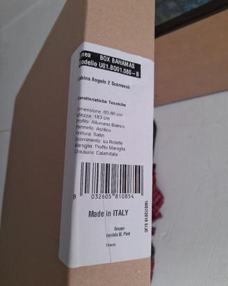 box doccia e piatto doccia in  ceramica 