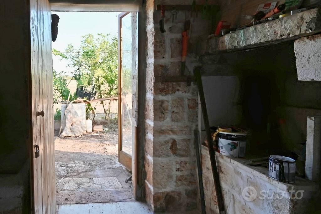 Terreno di 8800 m² a Putignano - Altro