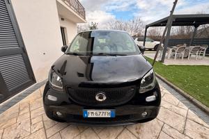 Smart forfour 1000 71cv benzina