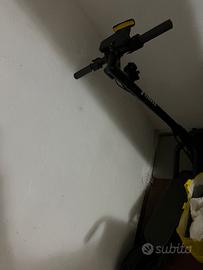 Monopattino elettrico  navee N65