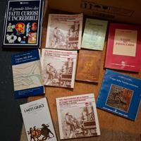 Libri usati e nuovi ancora chiusi