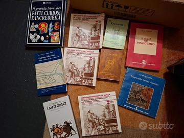 Libri usati e nuovi ancora chiusi