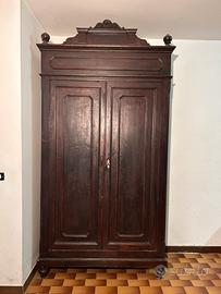 Armadio in legno