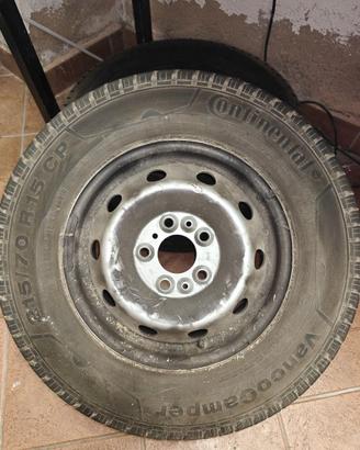 4 Gomme Continental VancoCamper 215/70 R15 CP 109R