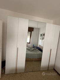 Armadio sei ante con specchio