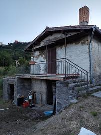 Rustico con terreno 8000 mq