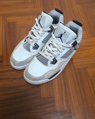 Nike Air Jordan 4 Retro Military Black