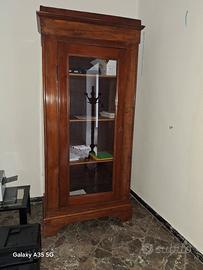 mobili antichi camera letto