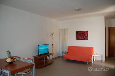 Pineto Casa con Terrazza e 2 camere e Aria condiz