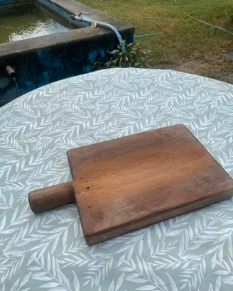Antico tagliere spessore alto in legno massello