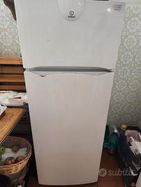 Frigorifero Indesit 230l