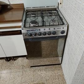 Cucina Ariston 4 fuochi + forno elettrico