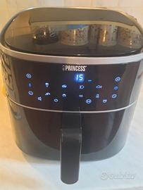 Friggitrice ad aria 8 litri NUOVA 