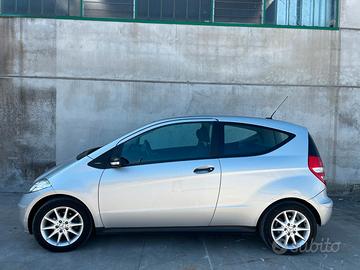 MERCEDES Classe A (W/C169) - 2005