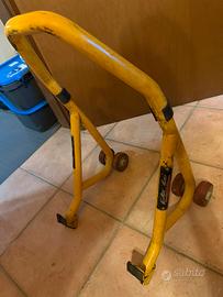 Cavalletto per moto