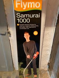 Taglia bordi elettrico, e tosa erbe elettrico.