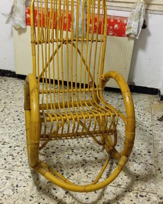 Sedia a dondolo in bambù di Franco Albini