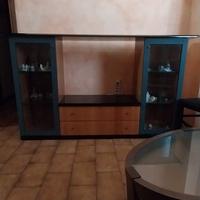 mobile vintage porta TV.