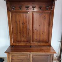 Cassapanca appendiabiti