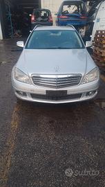 MERCEDES W204 ST.WAGON 2008 C/MOTORE 646811/271952