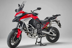 Ducati V4 Rally 2023 - 13.150km Come Nuova